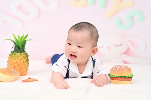 海北八个月宝宝打嗝 海北八个月宝宝打嗝